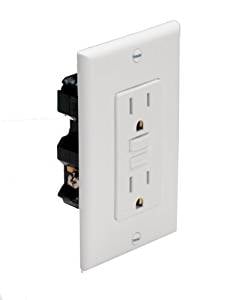 Marinco Receptacle Gfi White 15A120V-1591FIWHT