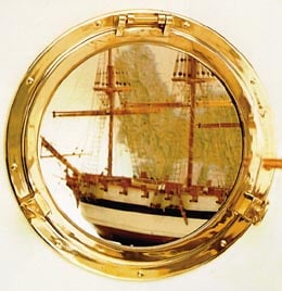 MIRROR,PORTHOLE 5" 8" OVERALL