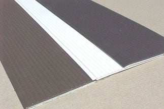 Beckson Stepmate Pad White