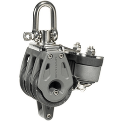 Lewmar Block Synchro 30Mm Triple/Bkt/Clt - Steveston Marine and Hardware