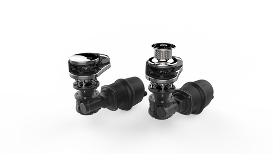 Lewmar VX2 Vertical 700 Watt Windlass